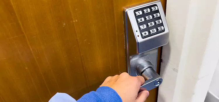 Why Choose Us for Your Keypad Lock Needs in Covington, WA?